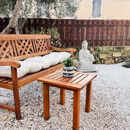 La Boheme Mouries Villa Bagian luar foto