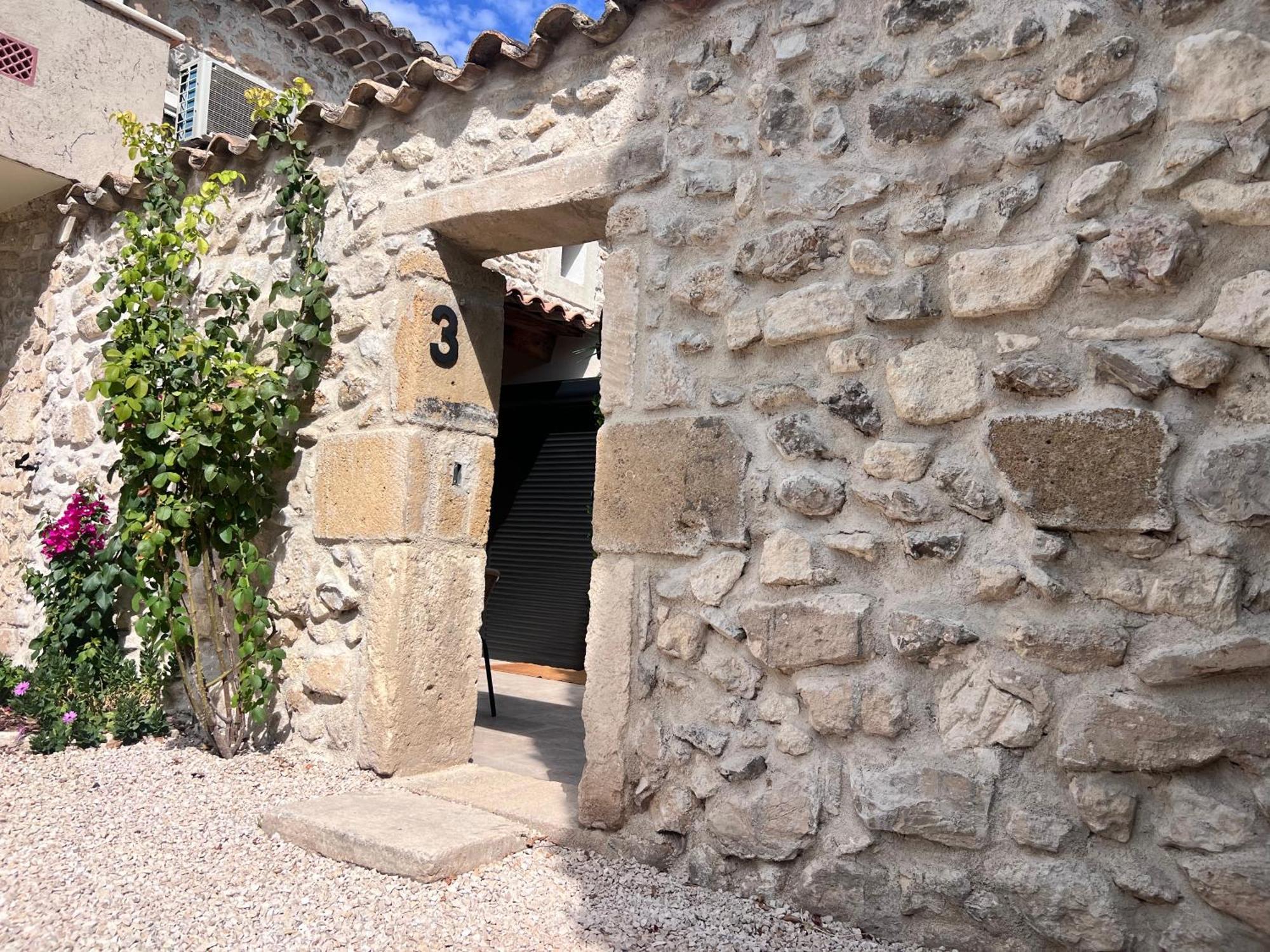 La Boheme Mouries Villa Bagian luar foto